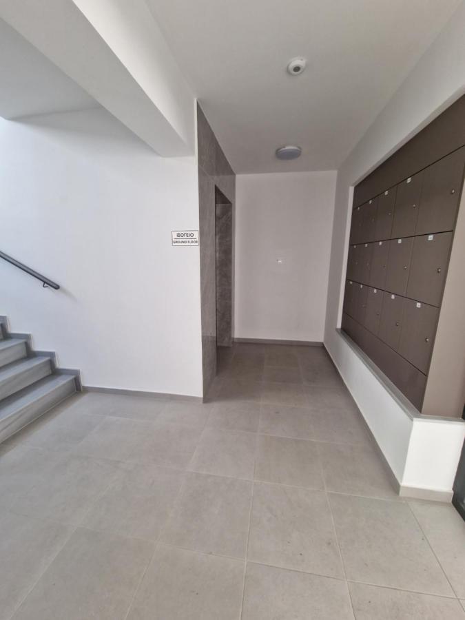 Carisa Deluxe Apartment With Jacuzzi Larnaka Exterior foto